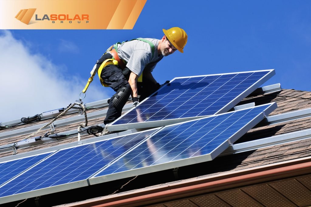 Specialist-Who-Is-Installing-Solar-Panels-On-The-Roof